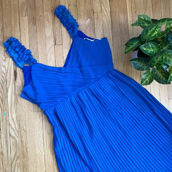 NWT Foxiedox Pleated Front Slit Floral Strap Sapphire Blue Midi Dress Size L - Picture 13 of 16